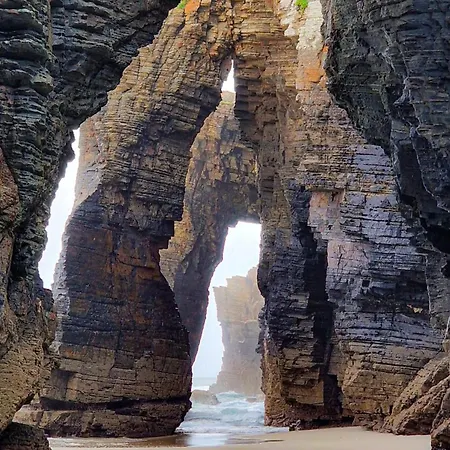 Entrepuertos